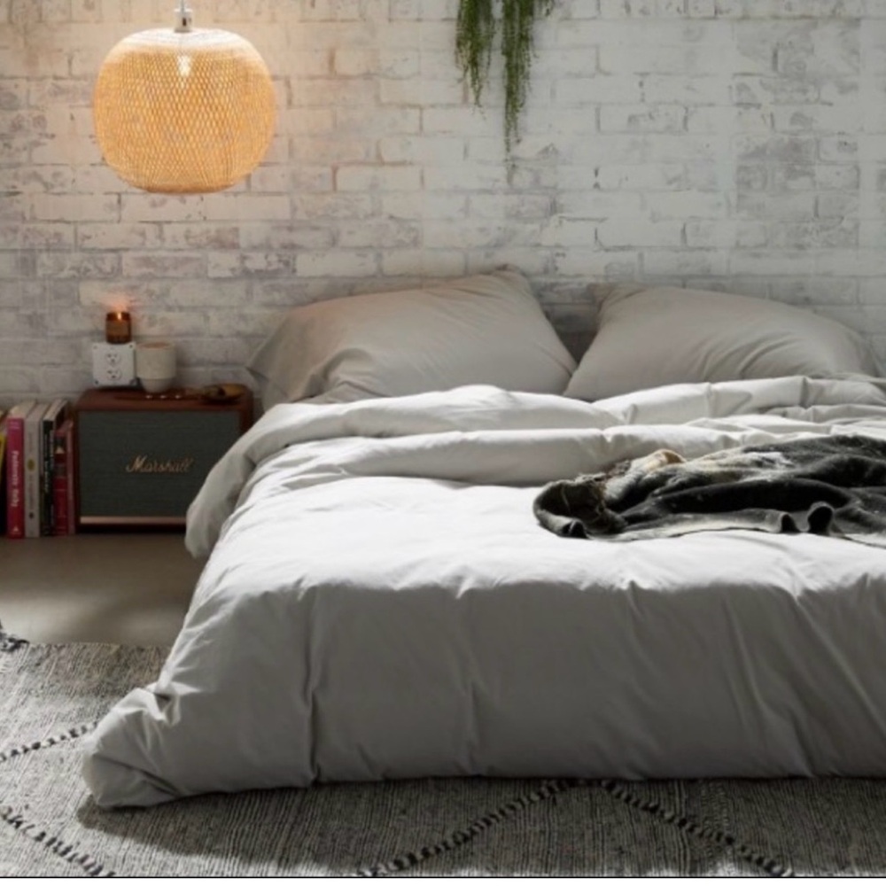 Urban Outfitters queen washed cotton dove grey duvet cover. Super soft!